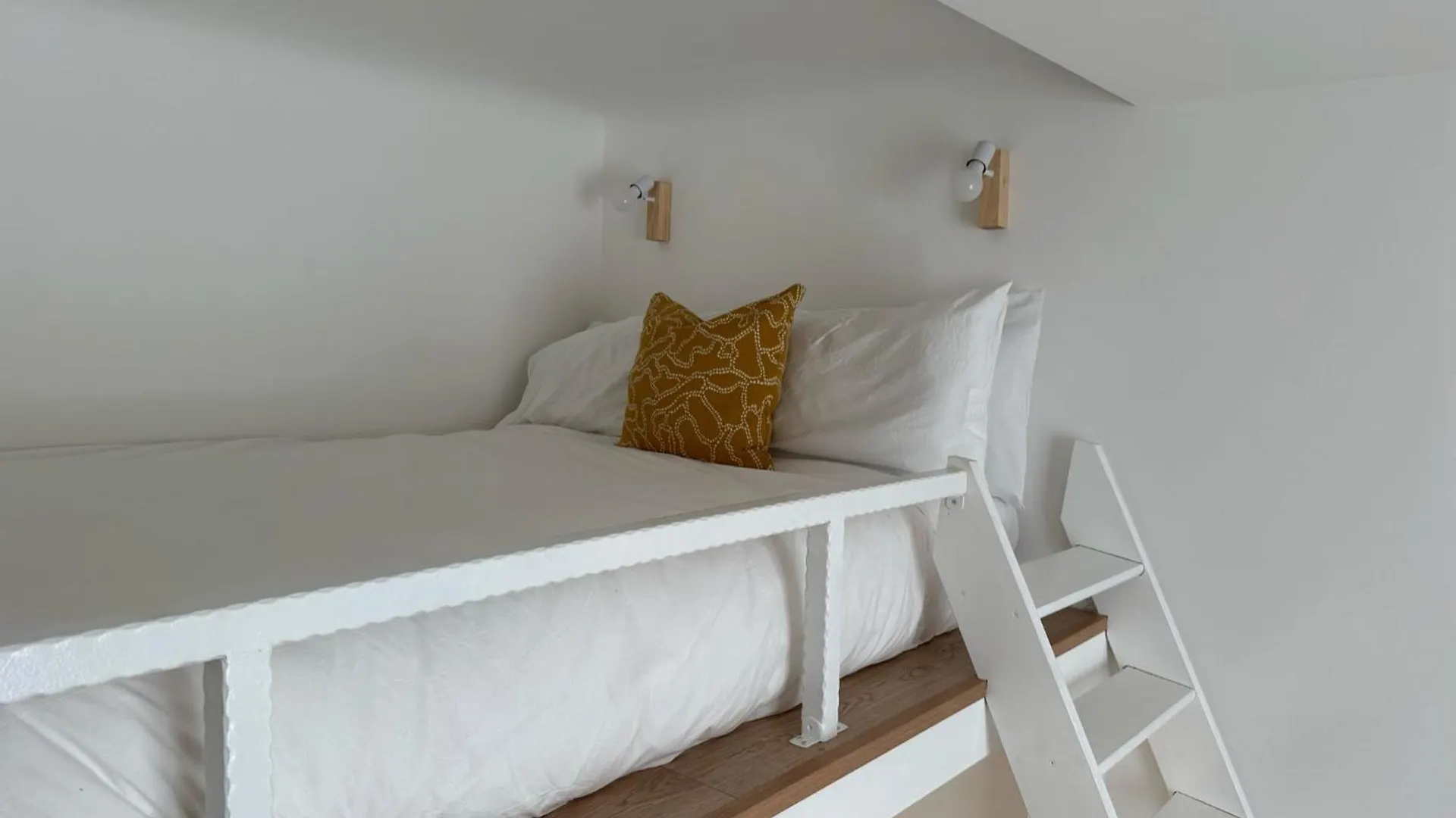 Home Sweet Orti 12 - Design Apartment Milan 0*,  Italy